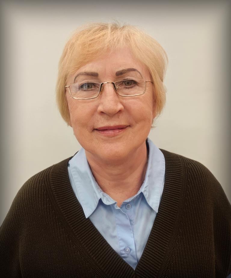 Степанова Галина Григорьевна.